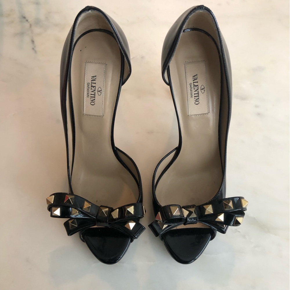 Valentino Black Rockstud D'Orsay Pumps NEW 7.5 - Picture 3 of 14